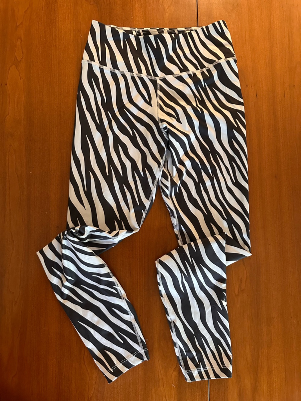 Nike Zebra Print Leggings Women’s Small Animal Print Dri-Fit Athletic Tights